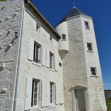 Logis De Pierre Levee Bed and Breakfast Bessines Exteriör bild
