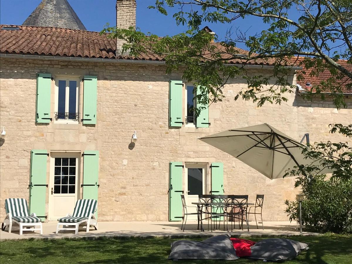 Logis De Pierre Levee Bed and Breakfast Bessines Exteriör bild