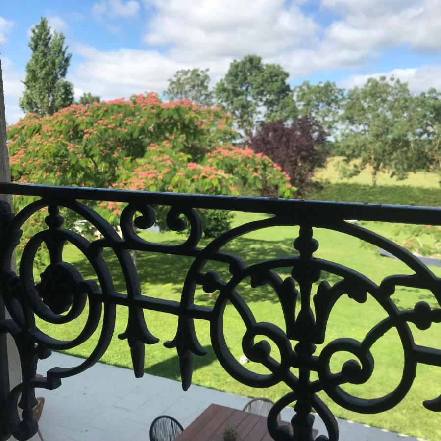 Logis De Pierre Levee Bed and Breakfast Bessines Exteriör bild