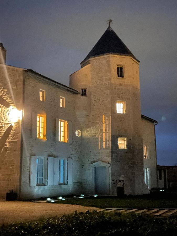 Logis De Pierre Levee Bed and Breakfast Bessines Exteriör bild